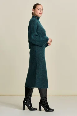 ROK Teal Green