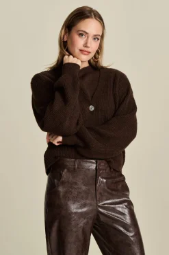 VEST Brown